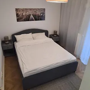 Bohema Praga - New Lux Near Metro And With Bedroom Apartament